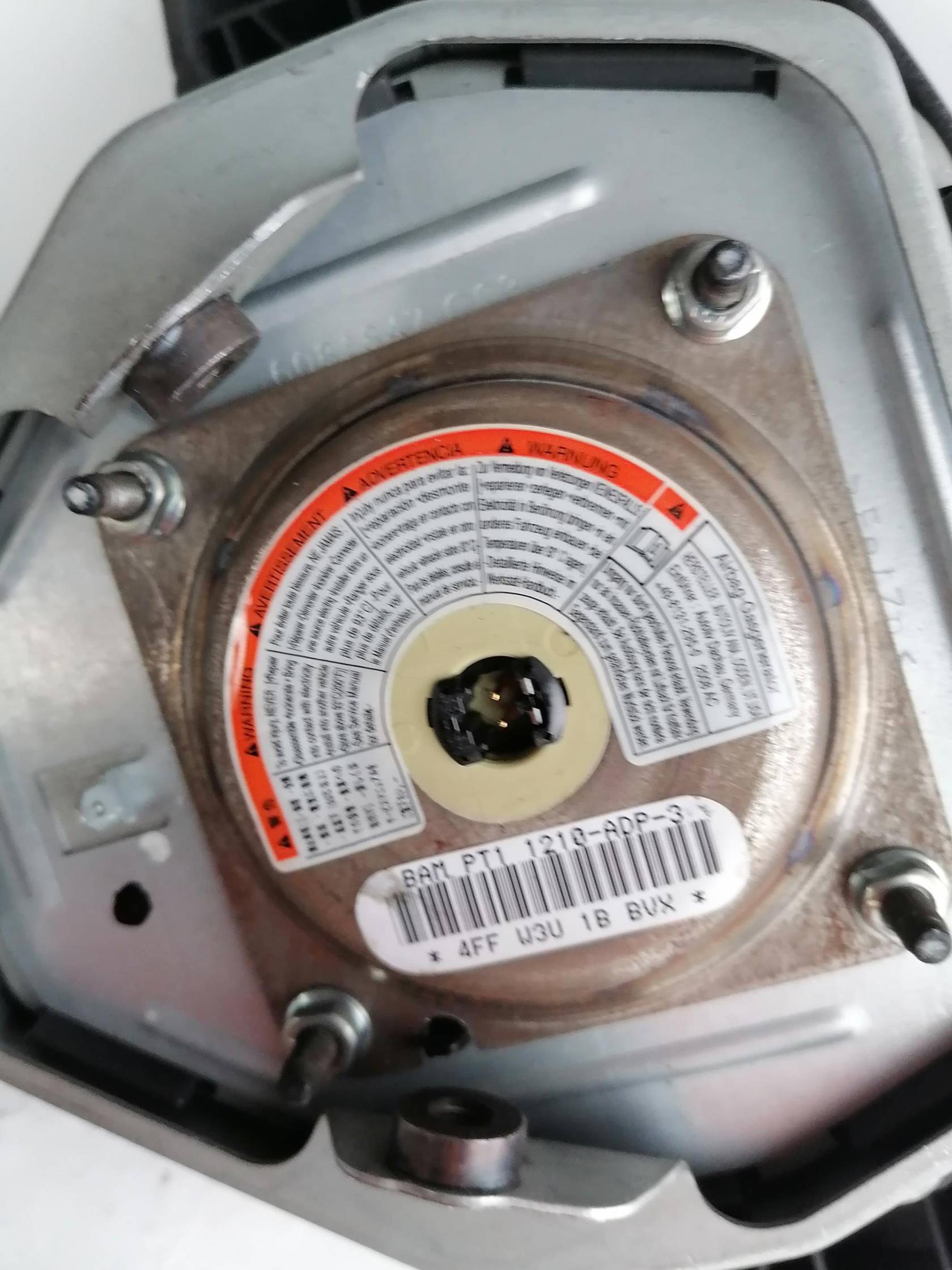 Dispositivo airbag lato guida